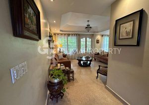 VENTA DE CASA CON AMPLIO TERRENO EN SAN FRANCISCO – VILLA LILLIA
