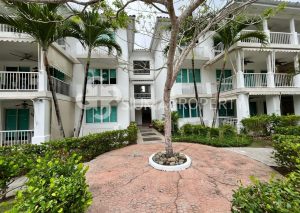 APARTAMENTO – 130 M2 EN PH BIJAO – TORRE RODMAN- COCLÉ