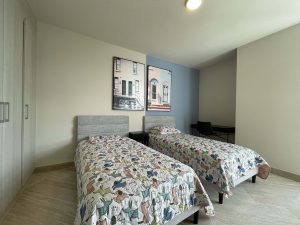 APARTAMENTO 202 M2  -COSTA DEL ESTE – PH REGENT- 3 REC Y FULL AMOBLADO