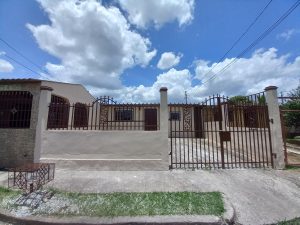 VENTA DE CASA EN LA URBANIZACION LA SIESTA TOCUMEN 1554